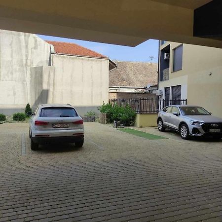 Apartman Waldy Osijek Exterior foto